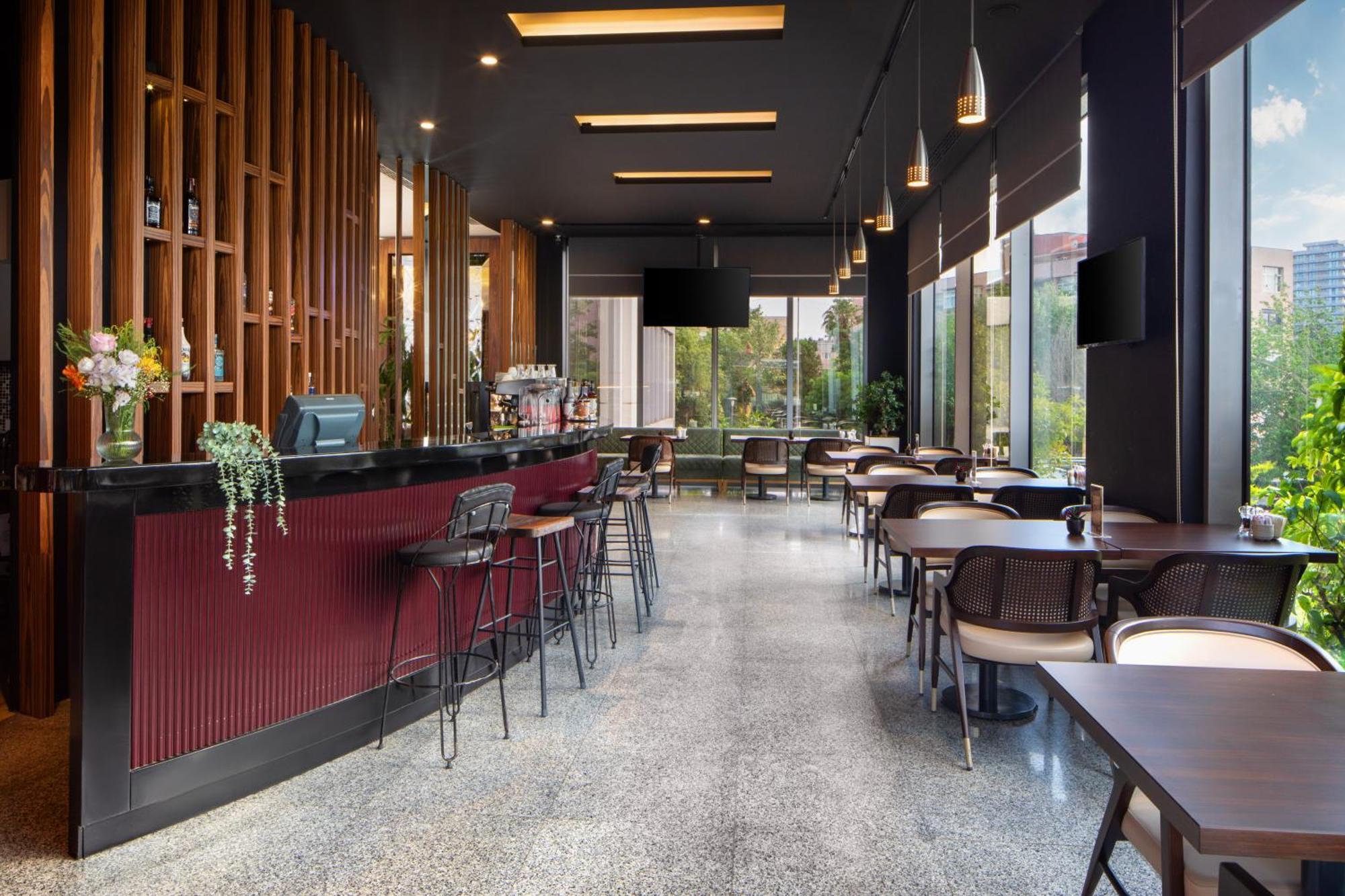 Ramada Plaza By Wyndham Istanbul Atakoy Hotel Exterior photo