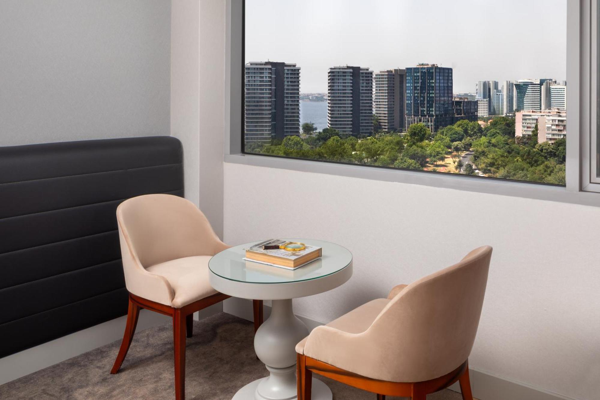 Ramada Plaza By Wyndham Istanbul Atakoy Hotel Exterior photo