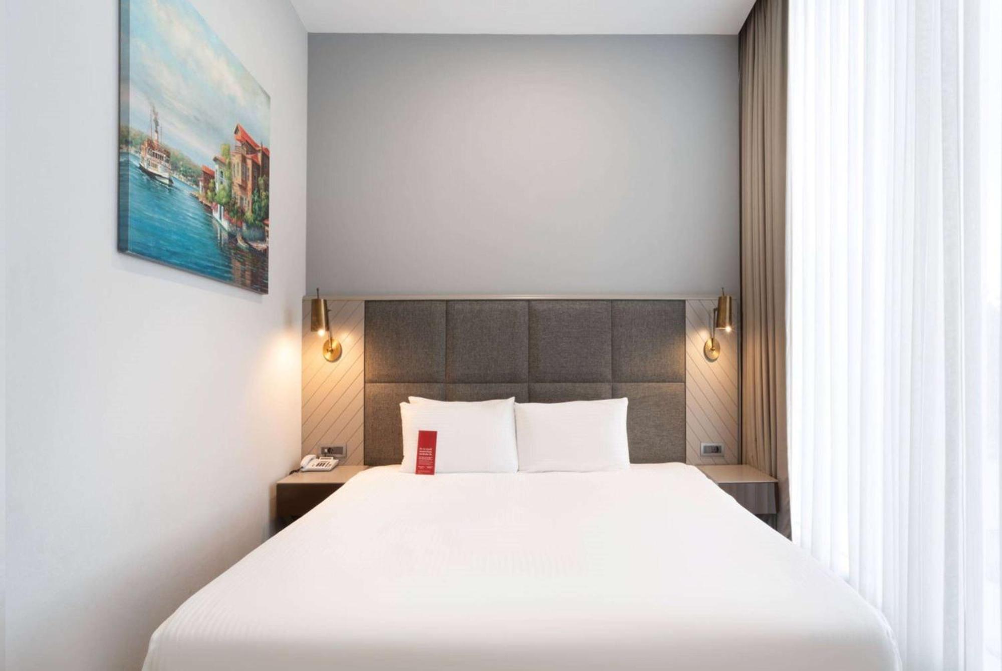 Ramada Plaza By Wyndham Istanbul Atakoy Hotel Exterior photo